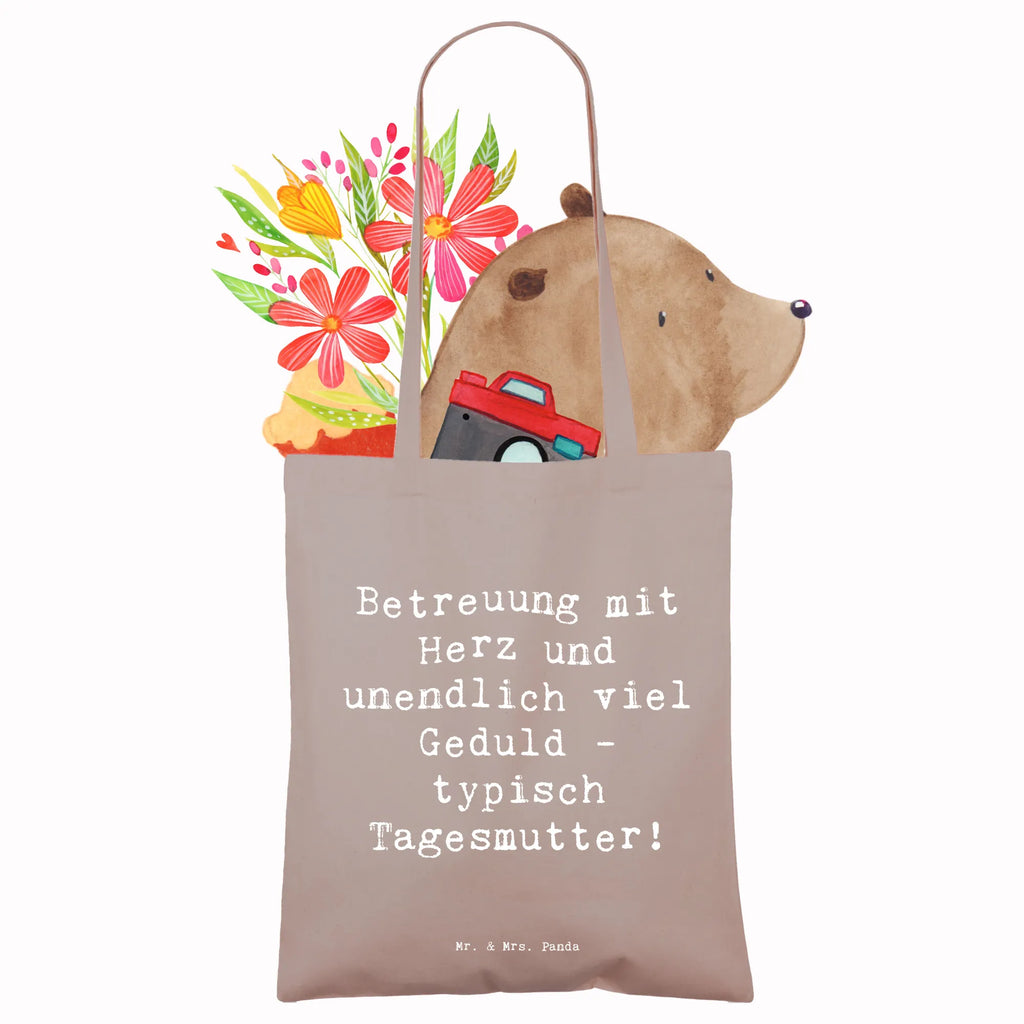 Tragetasche Spruch Tagesmutter Liebe Beuteltasche, Beutel, Einkaufstasche, Jutebeutel, Stoffbeutel, Tasche, Shopper, Umhängetasche, Strandtasche, Schultertasche, Stofftasche, Tragetasche, Badetasche, Jutetasche, Einkaufstüte, Laptoptasche, Beruf, Ausbildung, Jubiläum, Abschied, Rente, Kollege, Kollegin, Geschenk, Schenken, Arbeitskollege, Mitarbeiter, Firma, Danke, Dankeschön