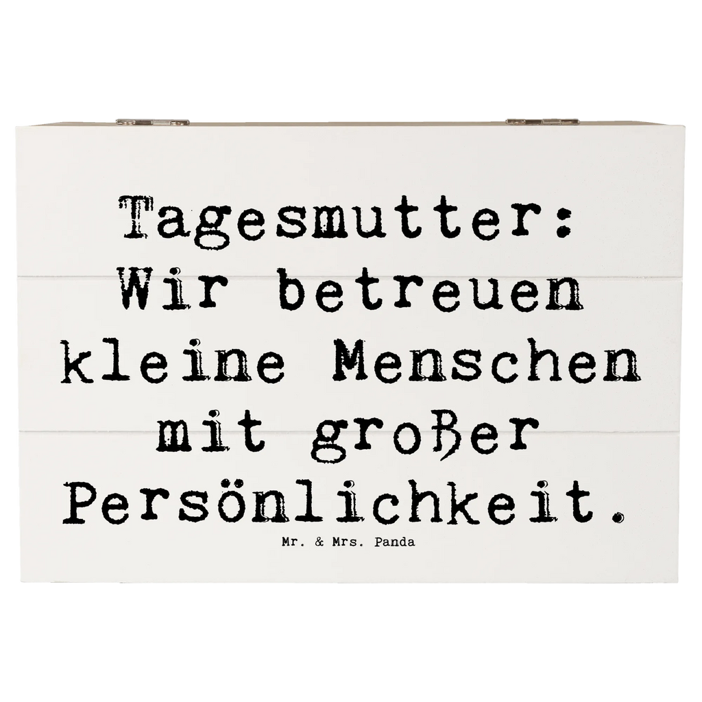 Holzkiste Spruch Tagesmutter Persönlichkeit Holzkiste, Kiste, Schatzkiste, Truhe, Schatulle, XXL, Erinnerungsbox, Erinnerungskiste, Dekokiste, Aufbewahrungsbox, Geschenkbox, Geschenkdose, Beruf, Ausbildung, Jubiläum, Abschied, Rente, Kollege, Kollegin, Geschenk, Schenken, Arbeitskollege, Mitarbeiter, Firma, Danke, Dankeschön