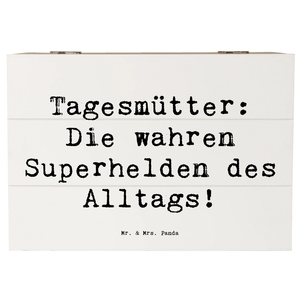 Holzkiste Spruch Tagesmutter Superheld Holzkiste, Kiste, Schatzkiste, Truhe, Schatulle, XXL, Erinnerungsbox, Erinnerungskiste, Dekokiste, Aufbewahrungsbox, Geschenkbox, Geschenkdose, Beruf, Ausbildung, Jubiläum, Abschied, Rente, Kollege, Kollegin, Geschenk, Schenken, Arbeitskollege, Mitarbeiter, Firma, Danke, Dankeschön