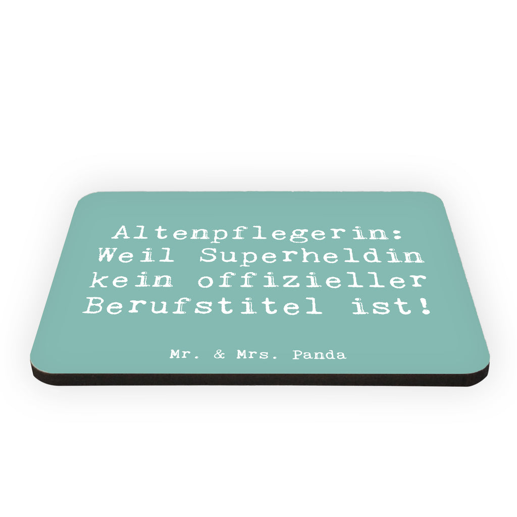 Magnet Spruch Altenpflegerin Superheld Kühlschrankmagnet, Pinnwandmagnet, Souvenir Magnet, Motivmagnete, Dekomagnet, Whiteboard Magnet, Notiz Magnet, Kühlschrank Dekoration, Beruf, Ausbildung, Jubiläum, Abschied, Rente, Kollege, Kollegin, Geschenk, Schenken, Arbeitskollege, Mitarbeiter, Firma, Danke, Dankeschön