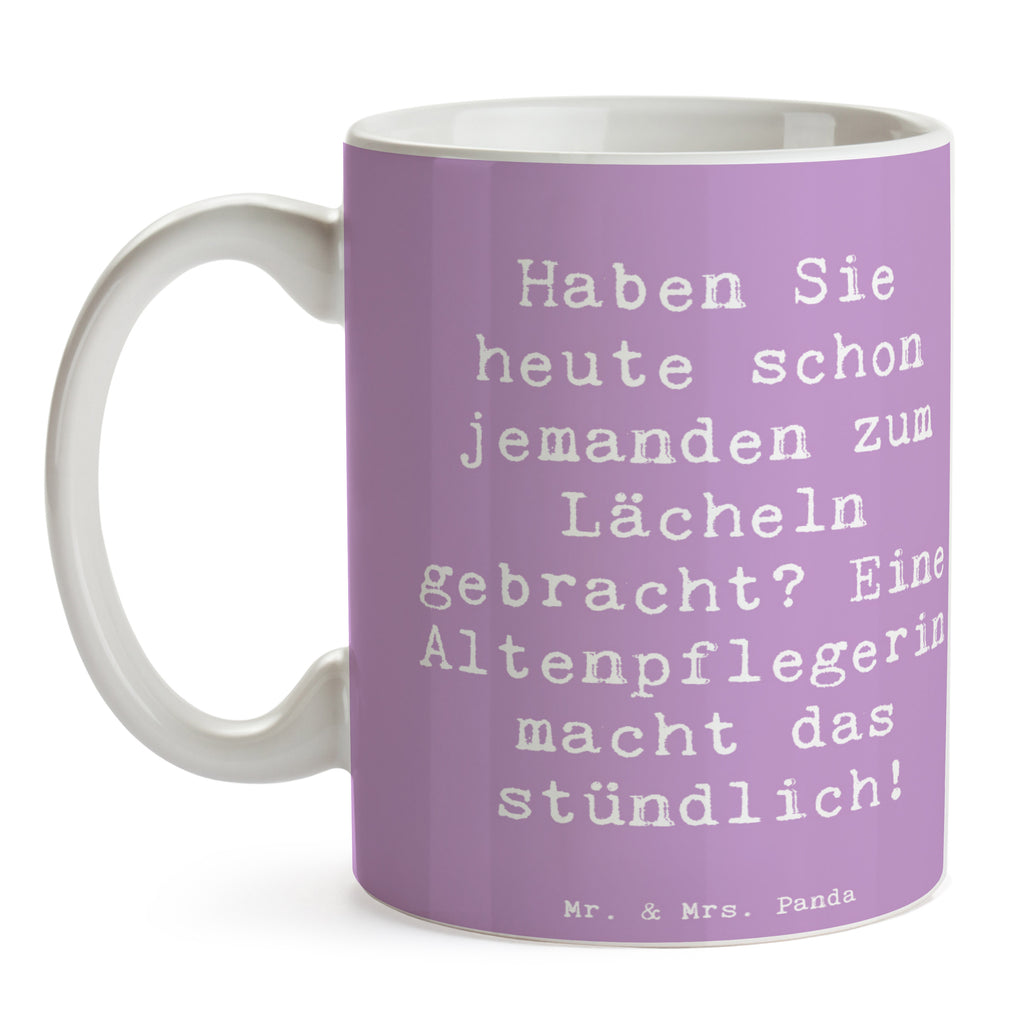 Tasse Spruch Altenpflegerin Lächeln Tasse, Kaffeetasse, Teetasse, Becher, Kaffeebecher, Teebecher, Keramiktasse, Porzellantasse, Büro Tasse, Geschenk Tasse, Tasse Sprüche, Tasse Motive, Kaffeetassen, Tasse bedrucken, Designer Tasse, Cappuccino Tassen, Schöne Teetassen, Beruf, Ausbildung, Jubiläum, Abschied, Rente, Kollege, Kollegin, Geschenk, Schenken, Arbeitskollege, Mitarbeiter, Firma, Danke, Dankeschön