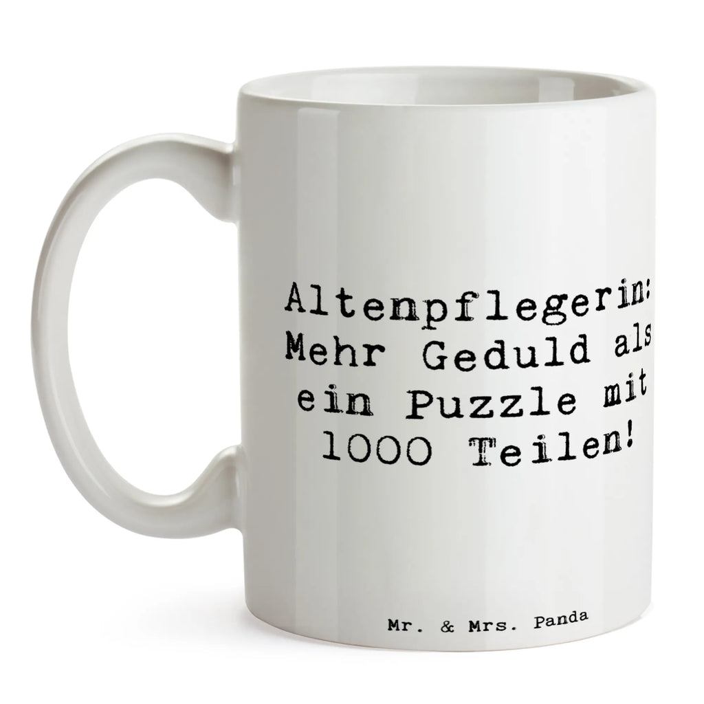 Tasse Spruch Altenpflegerin Geduld Tasse, Kaffeetasse, Teetasse, Becher, Kaffeebecher, Teebecher, Keramiktasse, Porzellantasse, Büro Tasse, Geschenk Tasse, Tasse Sprüche, Tasse Motive, Kaffeetassen, Tasse bedrucken, Designer Tasse, Cappuccino Tassen, Schöne Teetassen, Beruf, Ausbildung, Jubiläum, Abschied, Rente, Kollege, Kollegin, Geschenk, Schenken, Arbeitskollege, Mitarbeiter, Firma, Danke, Dankeschön