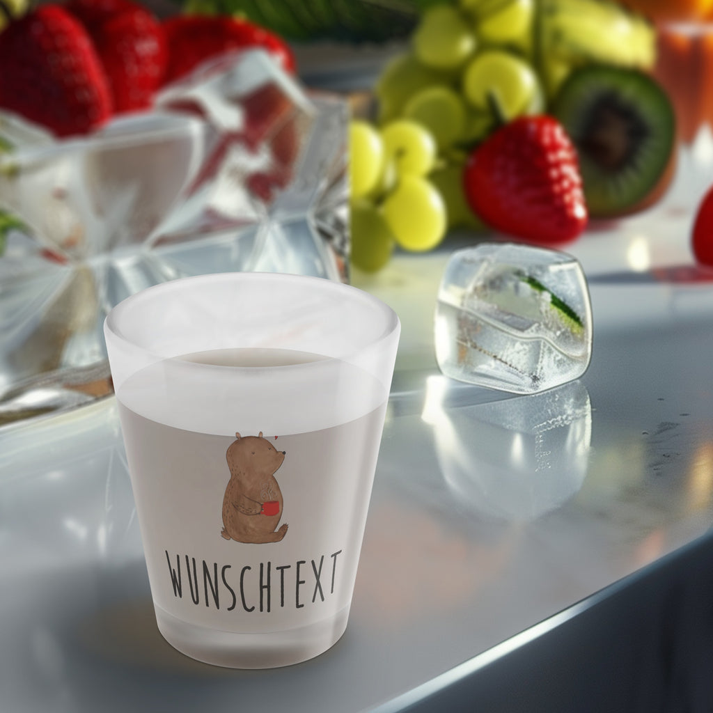 Personalisiertes Schnapsglas Bär Kaffee Personalisiertes Schnapsglas, Schnapsglas mit Namen, Schnapsgläser personalisiert, personalisierte Schnapsgläser, Schnapsglas personalisieren, Schnapsglas Hochzeit, Schnapsglas mit Name, Schnapsglas Geschenk, Shot Gläser personalisieren, personalisierte Pinnchen, Schnapsglas zum Umhängen mit Namen, Bär, Teddy, Teddybär, Kaffee, Coffee, Bären, guten Morgen, Morgenroutine, Welt erobern, Welt retten, Motivation