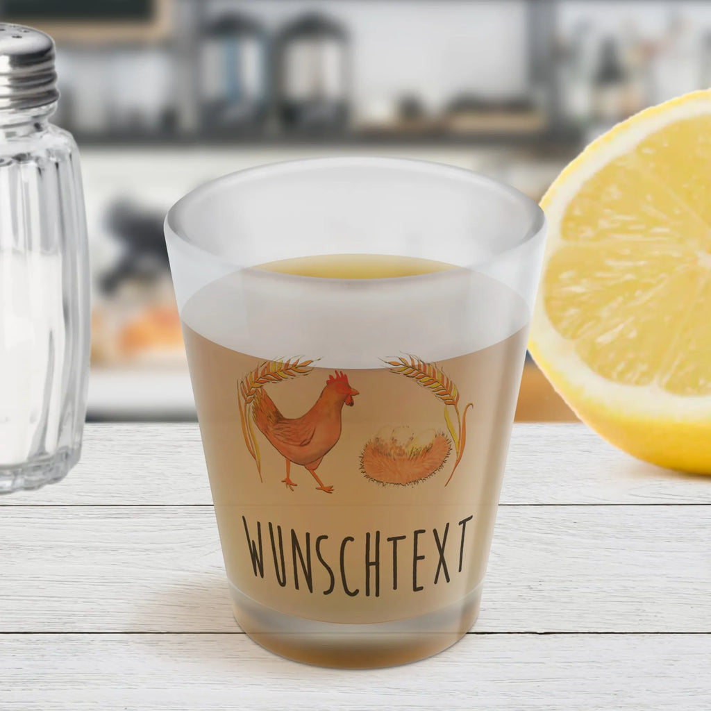 Personalisiertes Schnapsglas Huhn Stolz Personalisiertes Schnapsglas, Schnapsglas mit Namen, Schnapsgläser personalisiert, personalisierte Schnapsgläser, Schnapsglas personalisieren, Schnapsglas Hochzeit, Schnapsglas mit Name, Schnapsglas Geschenk, Shot Gläser personalisieren, personalisierte Pinnchen, Schnapsglas zum Umhängen mit Namen, Bauernhof, Hoftiere, Landwirt, Landwirtin, Hahn, Henne, Hühner, Eier, Hof, Landleben, Motivation, Geburt, Magie, Spruch, Schwangerschaft