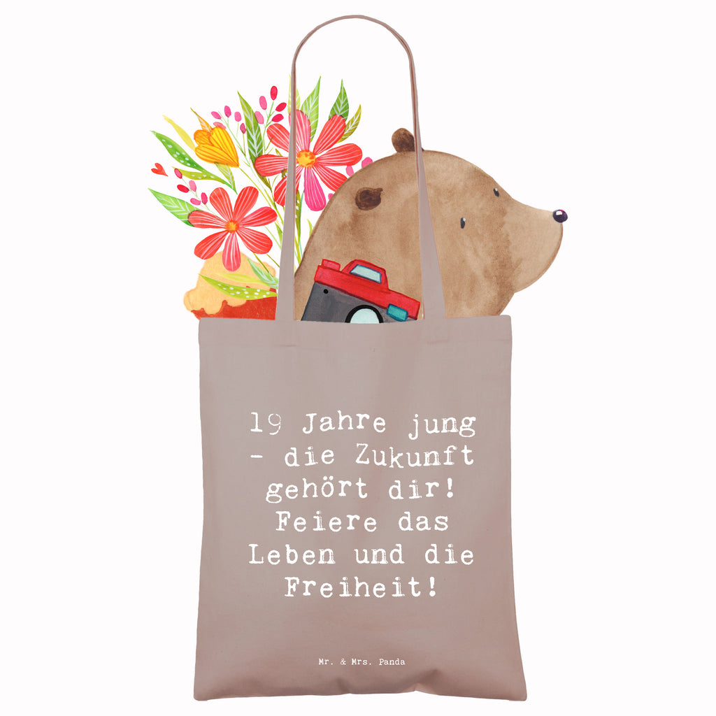 Tragetasche Spruch 19. Geburtstag Beuteltasche, Beutel, Einkaufstasche, Jutebeutel, Stoffbeutel, Tasche, Shopper, Umhängetasche, Strandtasche, Schultertasche, Stofftasche, Tragetasche, Badetasche, Jutetasche, Einkaufstüte, Laptoptasche, Geburtstag, Geburtstagsgeschenk, Geschenk