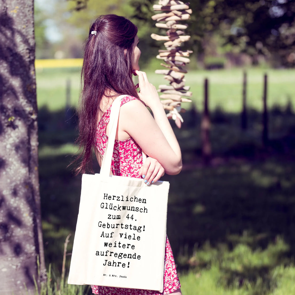 Tragetasche Spruch 44. Geburtstag Feier Beuteltasche, Beutel, Einkaufstasche, Jutebeutel, Stoffbeutel, Tasche, Shopper, Umhängetasche, Strandtasche, Schultertasche, Stofftasche, Tragetasche, Badetasche, Jutetasche, Einkaufstüte, Laptoptasche, Geburtstag, Geburtstagsgeschenk, Geschenk