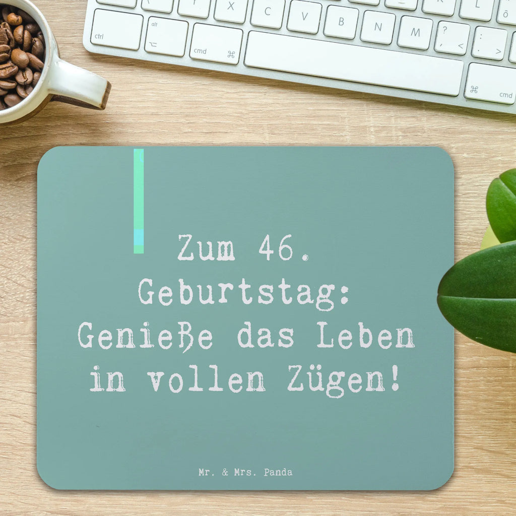 Mauspad Spruch 46. Geburtstag Lebensfreude Mousepad, Computer zubehör, Büroausstattung, PC Zubehör, Arbeitszimmer, Mauspad, Einzigartiges Mauspad, Designer Mauspad, Mausunterlage, Mauspad Büro, Geburtstag, Geburtstagsgeschenk, Geschenk