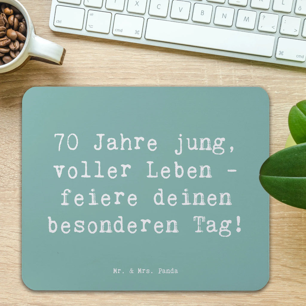 Mauspad Spruch 70. Geburtstag Feier Mousepad, Computer zubehör, Büroausstattung, PC Zubehör, Arbeitszimmer, Mauspad, Einzigartiges Mauspad, Designer Mauspad, Mausunterlage, Mauspad Büro, Geburtstag, Geburtstagsgeschenk, Geschenk