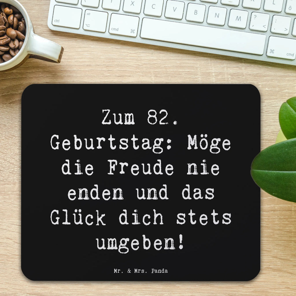 Mauspad Spruch 82. Geburtstag Freude Mousepad, Computer zubehör, Büroausstattung, PC Zubehör, Arbeitszimmer, Mauspad, Einzigartiges Mauspad, Designer Mauspad, Mausunterlage, Mauspad Büro, Geburtstag, Geburtstagsgeschenk, Geschenk