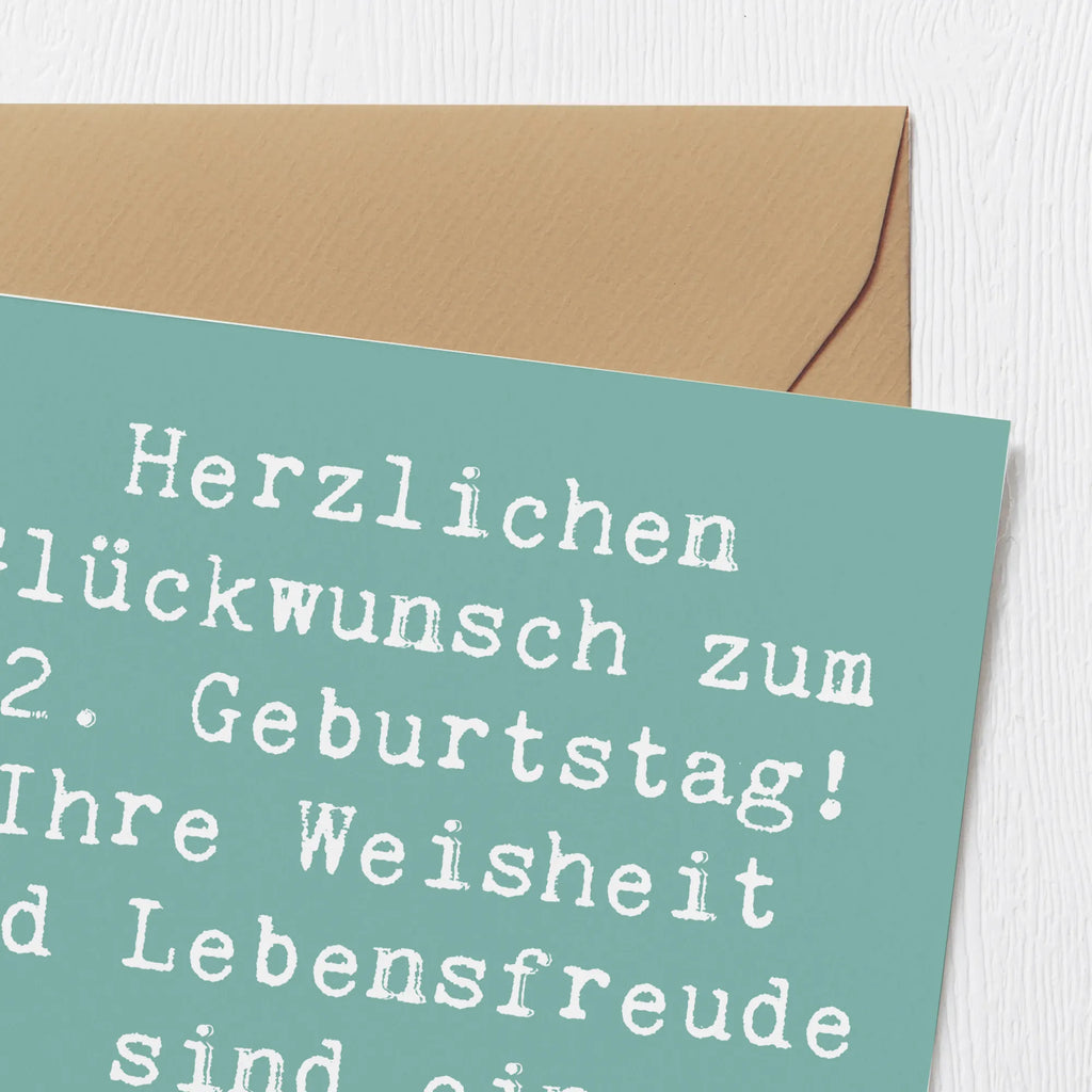 Deluxe Karte Spruch 82. Geburtstag Karte, Grußkarte, Klappkarte, Einladungskarte, Glückwunschkarte, Hochzeitskarte, Geburtstagskarte, Hochwertige Grußkarte, Hochwertige Klappkarte, Geburtstag, Geburtstagsgeschenk, Geschenk