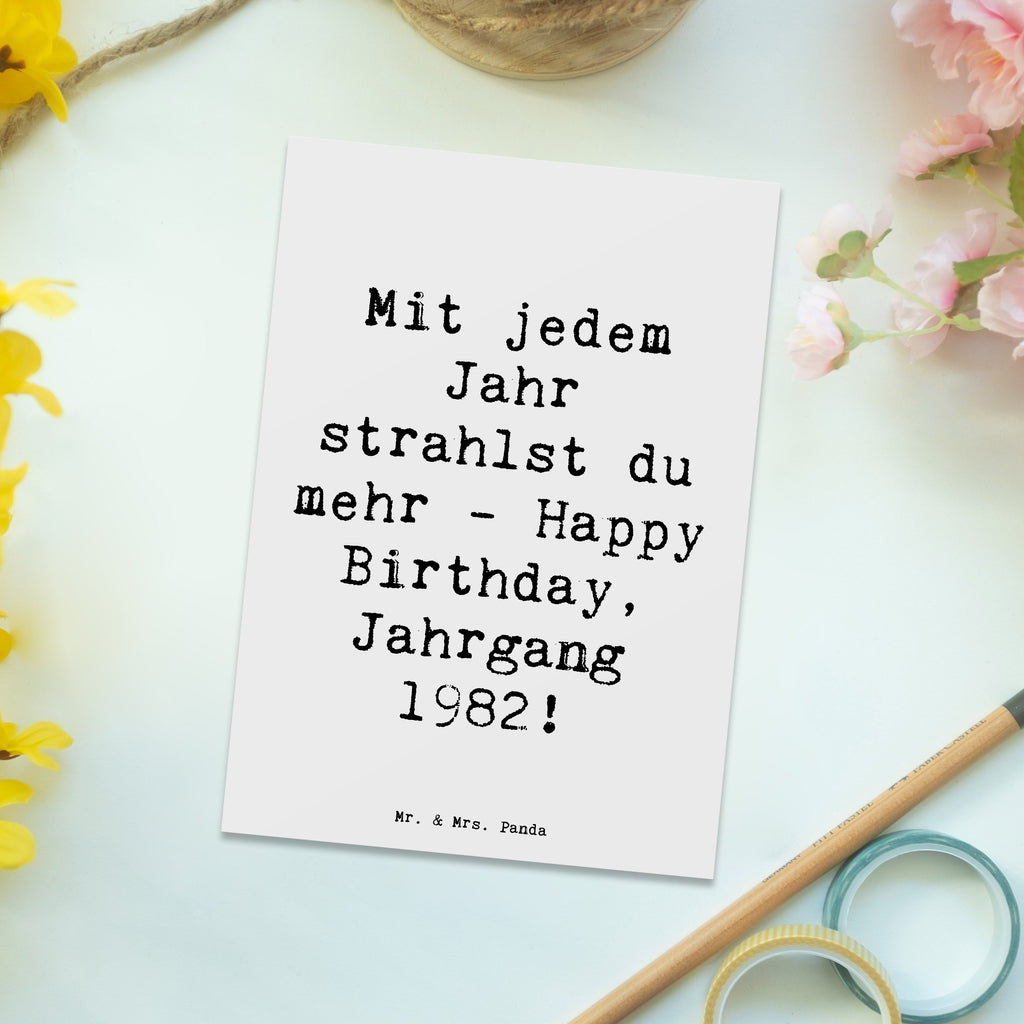 Postkarte Spruch 1982 Geburtstag Glanz Postkarte, Karte, Geschenkkarte, Grußkarte, Einladung, Ansichtskarte, Geburtstagskarte, Einladungskarte, Dankeskarte, Ansichtskarten, Einladung Geburtstag, Einladungskarten Geburtstag, Geburtstag, Geburtstagsgeschenk, Geschenk