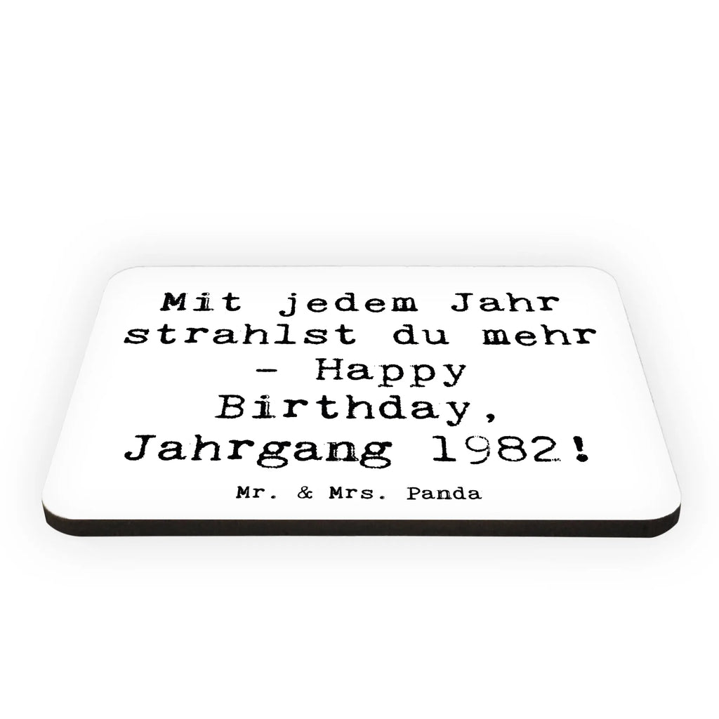 Magnet Spruch 1982 Geburtstag Glanz Kühlschrankmagnet, Pinnwandmagnet, Souvenir Magnet, Motivmagnete, Dekomagnet, Whiteboard Magnet, Notiz Magnet, Kühlschrank Dekoration, Geburtstag, Geburtstagsgeschenk, Geschenk