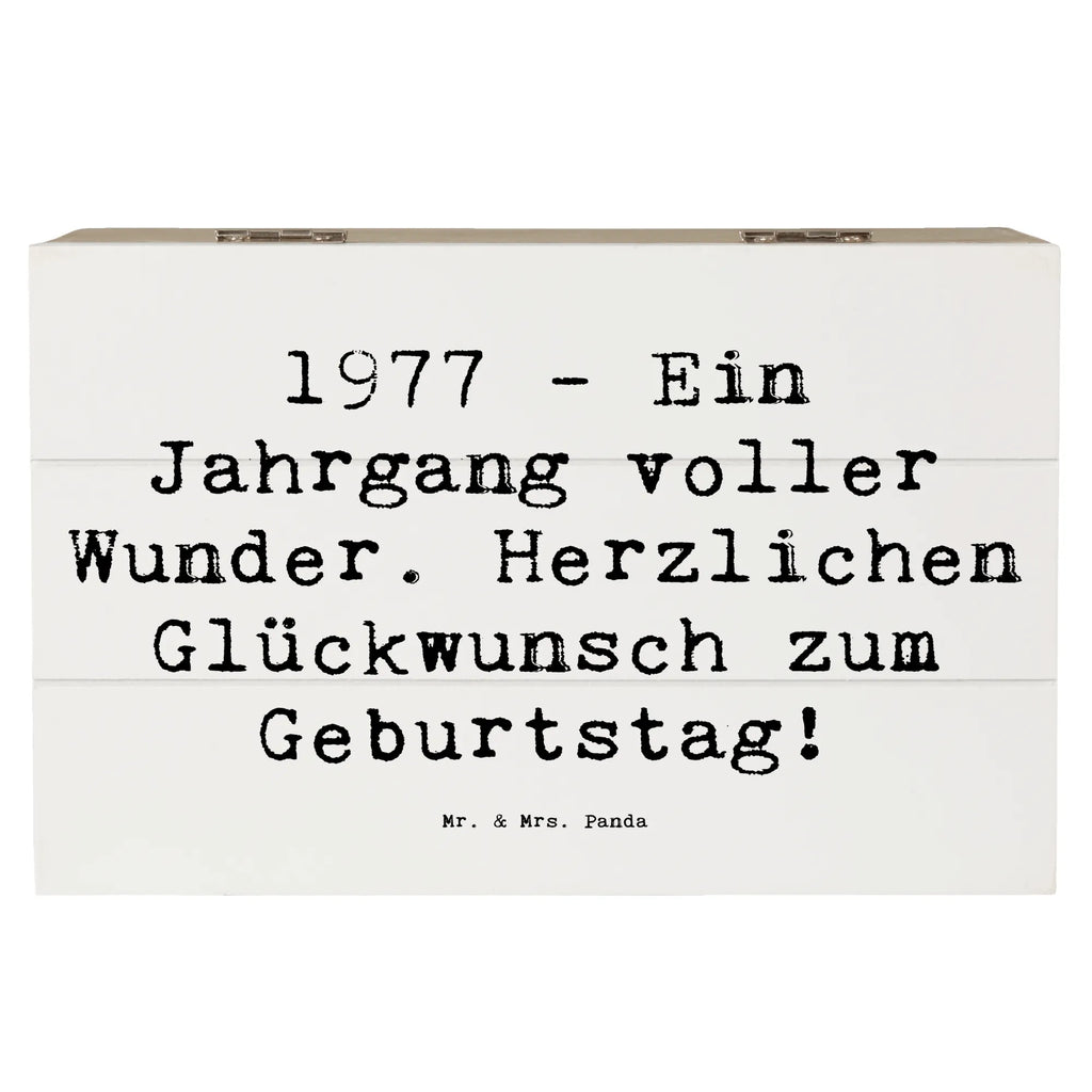 Holzkiste Spruch 1977 Geburtstag Wunder Holzkiste, Kiste, Schatzkiste, Truhe, Schatulle, XXL, Erinnerungsbox, Erinnerungskiste, Dekokiste, Aufbewahrungsbox, Geschenkbox, Geschenkdose, Geburtstag, Geburtstagsgeschenk, Geschenk