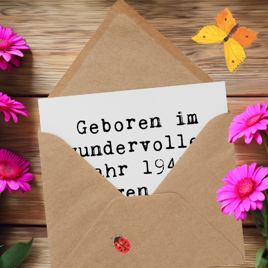 Deluxe Card Saying Geboren im wundervollen Jahr 1945, mögen all deine Wünsche wahr werden! Karte, Grußkarte, Klappkarte, Einladungskarte, Glückwunschkarte, Hochzeitskarte, Geburtstagskarte, Hochwertige Grußkarte, Hochwertige Klappkarte, Geburtstag, Geburtstagsgeschenk, Geschenk