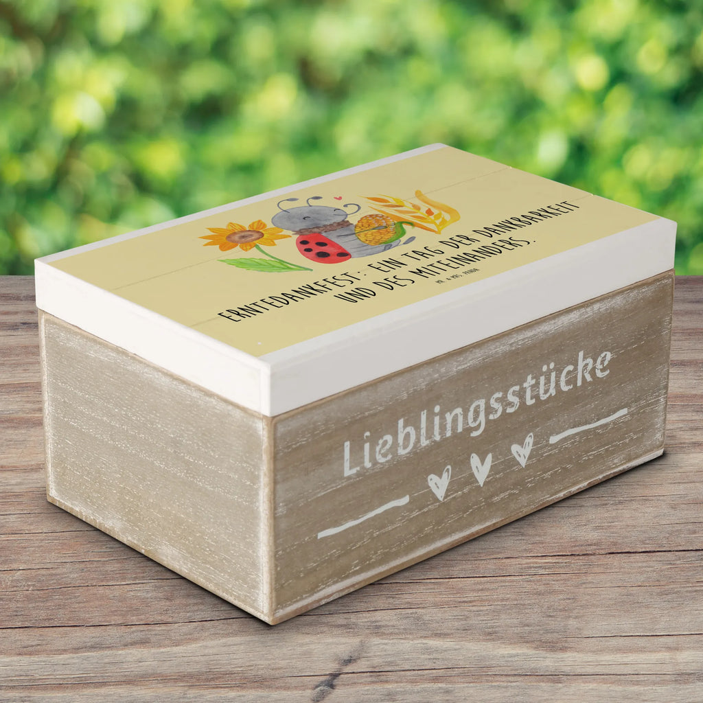 Holzkiste Erntedankfest Dank Holzkiste, Kiste, Schatzkiste, Truhe, Schatulle, XXL, Erinnerungsbox, Erinnerungskiste, Dekokiste, Aufbewahrungsbox, Geschenkbox, Geschenkdose, Erntedank, Erntedankfest, Erntedank Kindergarten, Erntedankspruch, Erntedank Sprüche, Erntedankfest deko, Erntedank Deko, Erntedank mit Kindern, Thanksgiving