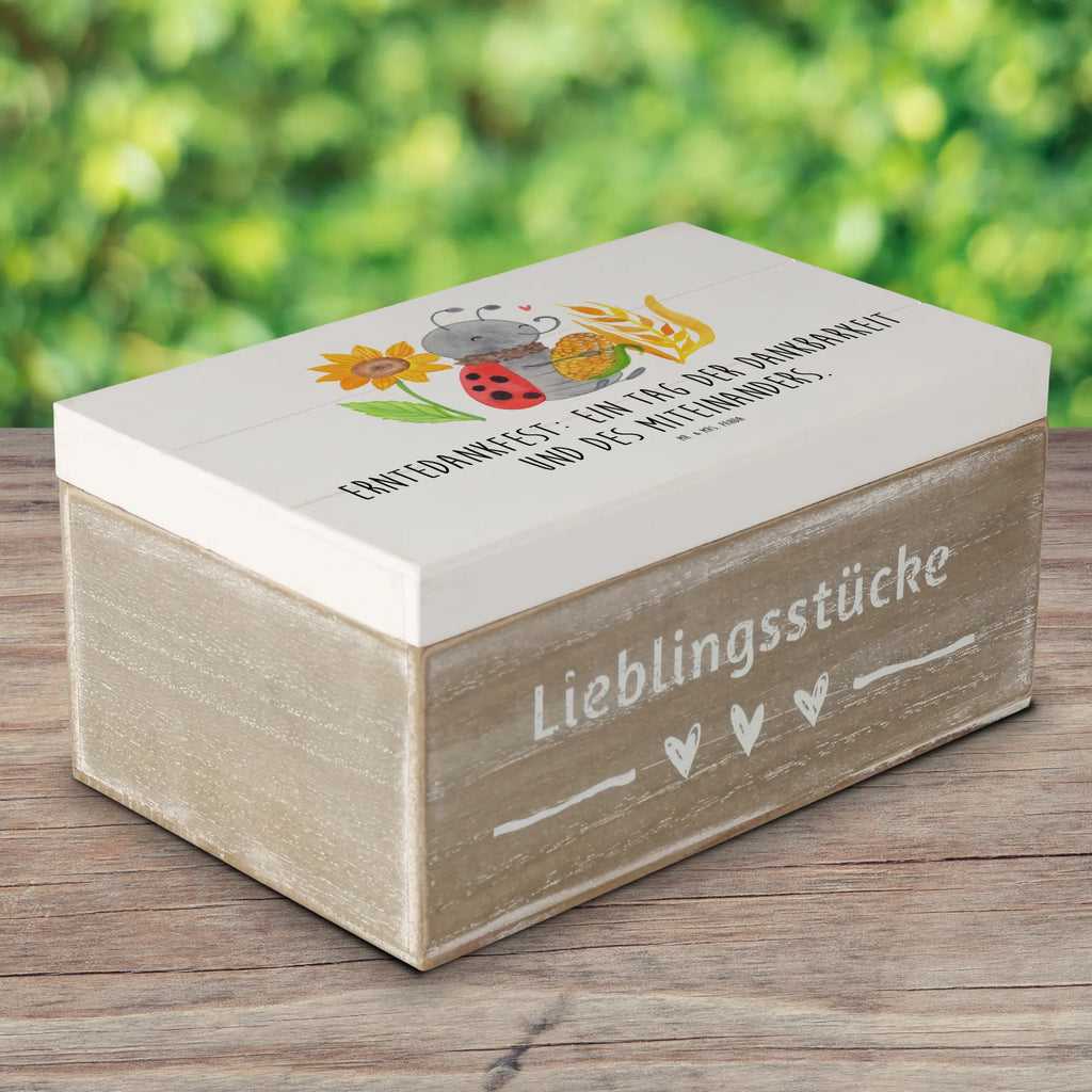 Holzkiste Erntedankfest Dank Holzkiste, Kiste, Schatzkiste, Truhe, Schatulle, XXL, Erinnerungsbox, Erinnerungskiste, Dekokiste, Aufbewahrungsbox, Geschenkbox, Geschenkdose, Erntedank, Erntedankfest, Erntedank Kindergarten, Erntedankspruch, Erntedank Sprüche, Erntedankfest deko, Erntedank Deko, Erntedank mit Kindern, Thanksgiving