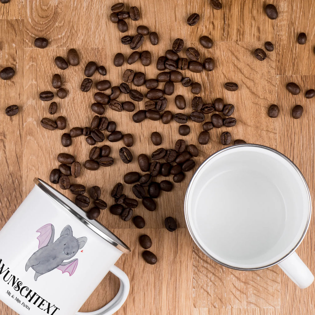 Personalisierte Emaille Tasse Fledermaus Erschrecken Emaille Tasse personalisiert, Emaille Tasse mit Namen, Campingtasse personalisiert, Namenstasse, Campingtasse bedrucken, Campinggeschirr personalsisert, tasse mit namen, personalisierte tassen, personalisierte tasse, tasse selbst gestalten, tasse bedrucken, tassen bedrucken, Halloween, Deko, Martinssingen, Dekoration, Geschenke, Schenken