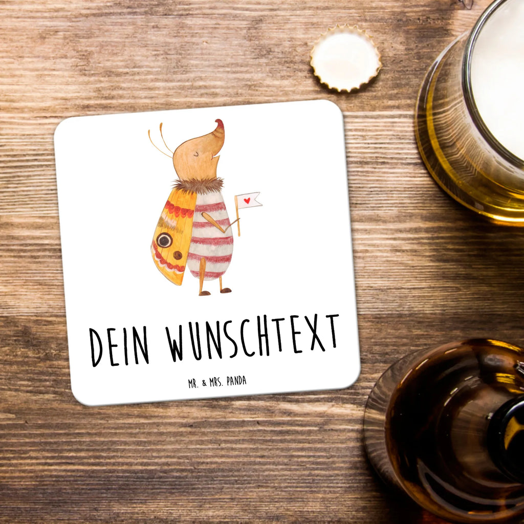 Personalisiertes Untersetzer Set Nachtfalter Fähnchen Personalisierte Untersetzer, Tiermotive, Gute Laune, lustige Sprüche, Tiere, Nachtfalter, Käfer, Spruch lustig, Spruch witzig, süß, niedlich, Küche Deko, Was kostet die Welt