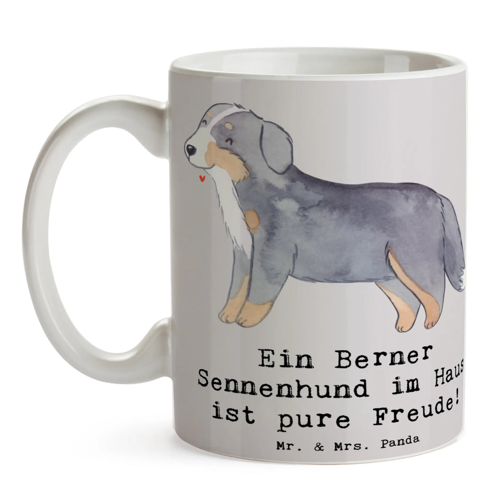 Tasse Berner Sennenhund Freude Tasse, Kaffeetasse, Teetasse, Becher, Kaffeebecher, Teebecher, Keramiktasse, Porzellantasse, Büro Tasse, Geschenk Tasse, Tasse Sprüche, Tasse Motive, Kaffeetassen, Tasse bedrucken, Designer Tasse, Cappuccino Tassen, Schöne Teetassen, Hund, Hunderasse, Rassehund, Hundebesitzer, Geschenk, Tierfreund, Schenken, Welpe