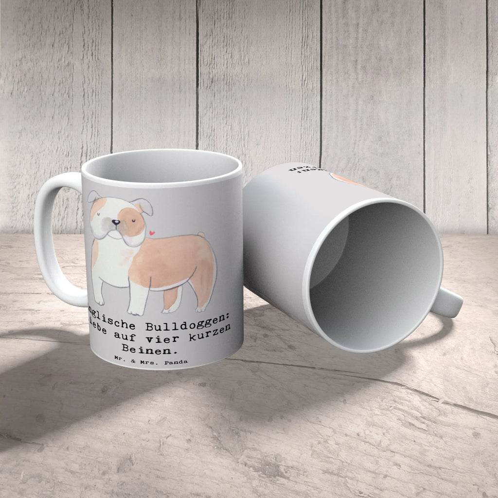 Tasse Englische Bulldogge Liebe Tasse, Kaffeetasse, Teetasse, Becher, Kaffeebecher, Teebecher, Keramiktasse, Porzellantasse, Büro Tasse, Geschenk Tasse, Tasse Sprüche, Tasse Motive, Kaffeetassen, Tasse bedrucken, Designer Tasse, Cappuccino Tassen, Schöne Teetassen, Hund, Hunderasse, Rassehund, Hundebesitzer, Geschenk, Tierfreund, Schenken, Welpe