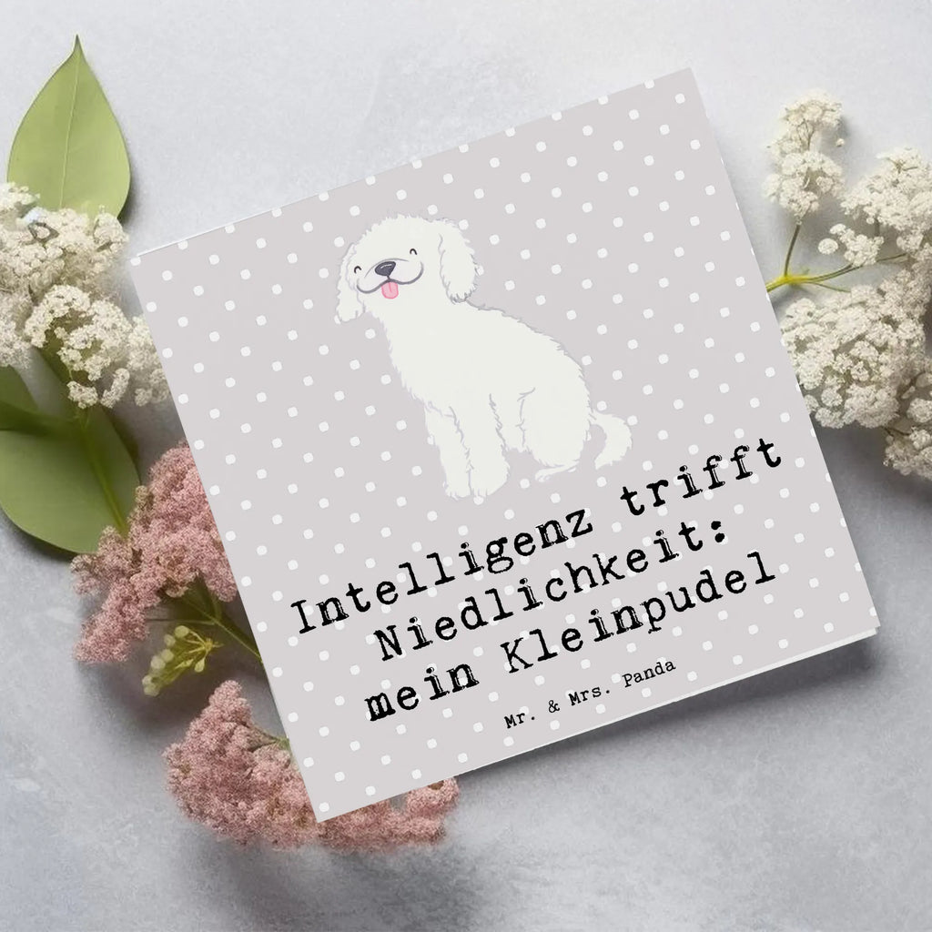 Deluxe Karte Niedlicher Kleinpudel Karte, Grußkarte, Klappkarte, Einladungskarte, Glückwunschkarte, Hochzeitskarte, Geburtstagskarte, Hochwertige Grußkarte, Hochwertige Klappkarte, Hund, Hunderasse, Rassehund, Hundebesitzer, Geschenk, Tierfreund, Schenken, Welpe