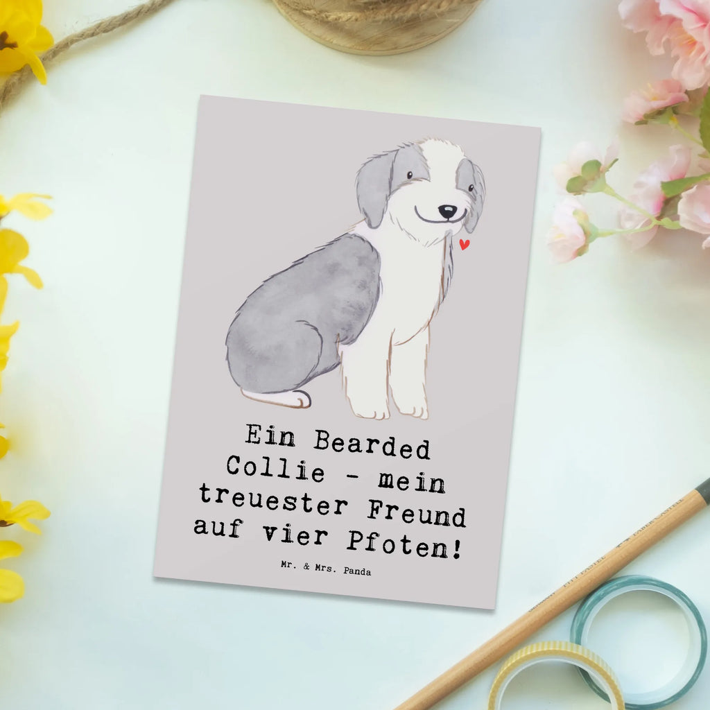 Postkarte Bearded Collie Freund Postkarte, Karte, Geschenkkarte, Grußkarte, Einladung, Ansichtskarte, Geburtstagskarte, Einladungskarte, Dankeskarte, Ansichtskarten, Einladung Geburtstag, Einladungskarten Geburtstag, Hund, Hunderasse, Rassehund, Hundebesitzer, Geschenk, Tierfreund, Schenken, Welpe