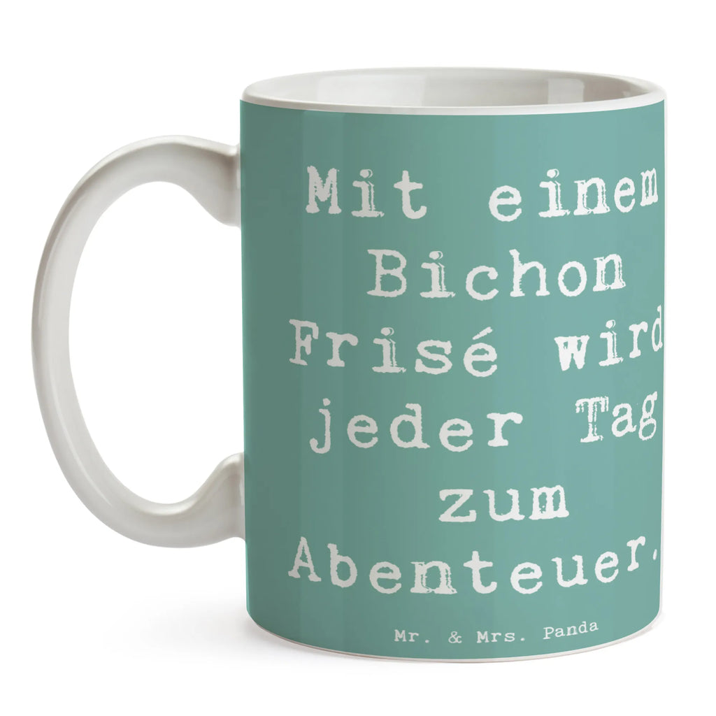 Tasse Spruch Mit einem Bichon Frisé wird jeder Tag zum Abenteuer. Tasse, Kaffeetasse, Teetasse, Becher, Kaffeebecher, Teebecher, Keramiktasse, Porzellantasse, Büro Tasse, Geschenk Tasse, Tasse Sprüche, Tasse Motive, Kaffeetassen, Tasse bedrucken, Designer Tasse, Cappuccino Tassen, Schöne Teetassen, Hund, Hunderasse, Rassehund, Hundebesitzer, Geschenk, Tierfreund, Schenken, Welpe