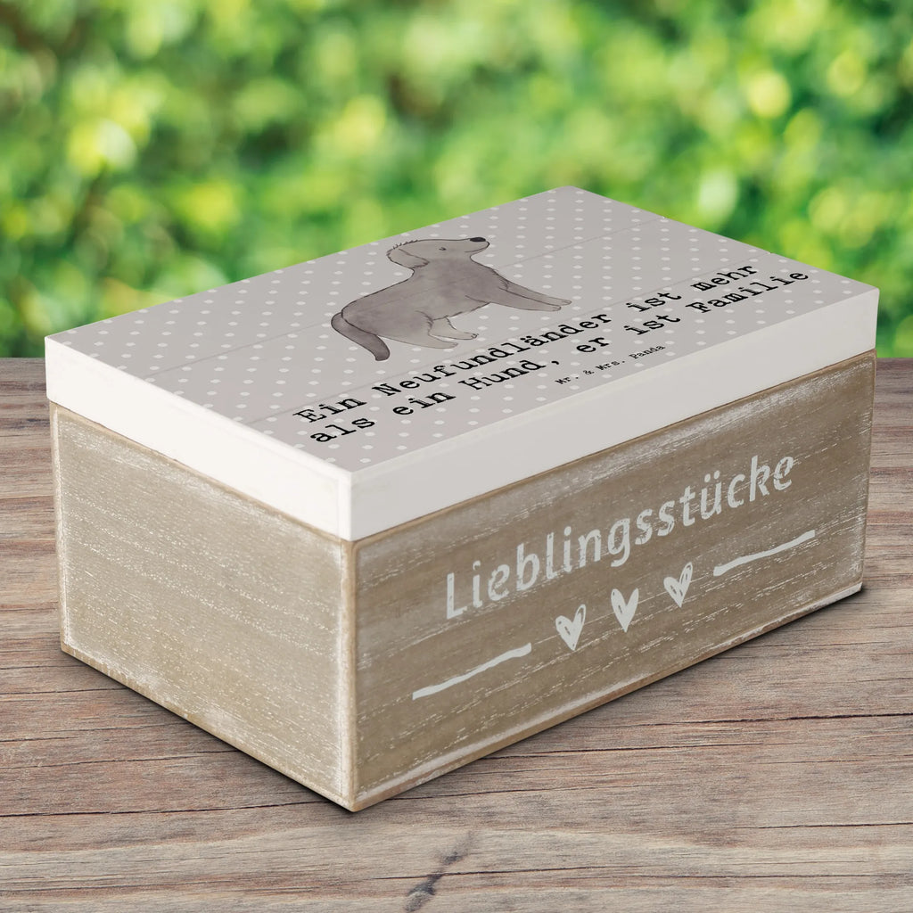 Holzkiste Neufundländer Familie Holzkiste, Kiste, Schatzkiste, Truhe, Schatulle, XXL, Erinnerungsbox, Erinnerungskiste, Dekokiste, Aufbewahrungsbox, Geschenkbox, Geschenkdose, Hund, Hunderasse, Rassehund, Hundebesitzer, Geschenk, Tierfreund, Schenken, Welpe