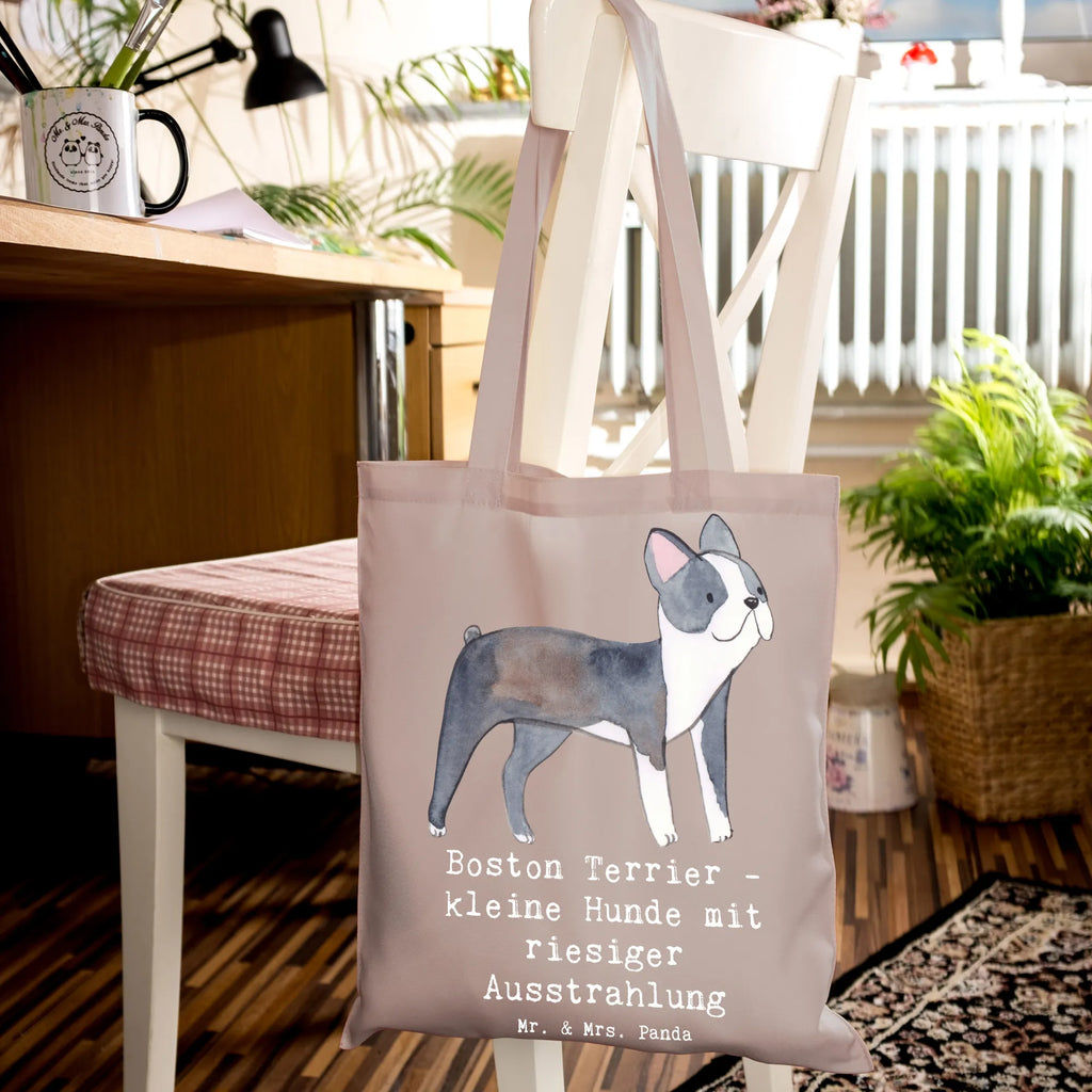 Tragetasche Boston Terrier Beuteltasche, Beutel, Einkaufstasche, Jutebeutel, Stoffbeutel, Tasche, Shopper, Umhängetasche, Strandtasche, Schultertasche, Stofftasche, Tragetasche, Badetasche, Jutetasche, Einkaufstüte, Laptoptasche, Hund, Hunderasse, Rassehund, Hundebesitzer, Geschenk, Tierfreund, Schenken, Welpe