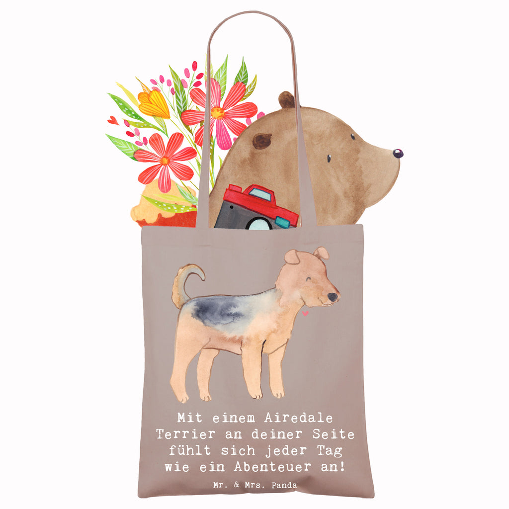 Tragetasche Airedale Terrier Abenteuer Beuteltasche, Beutel, Einkaufstasche, Jutebeutel, Stoffbeutel, Tasche, Shopper, Umhängetasche, Strandtasche, Schultertasche, Stofftasche, Tragetasche, Badetasche, Jutetasche, Einkaufstüte, Laptoptasche, Hund, Hunderasse, Rassehund, Hundebesitzer, Geschenk, Tierfreund, Schenken, Welpe