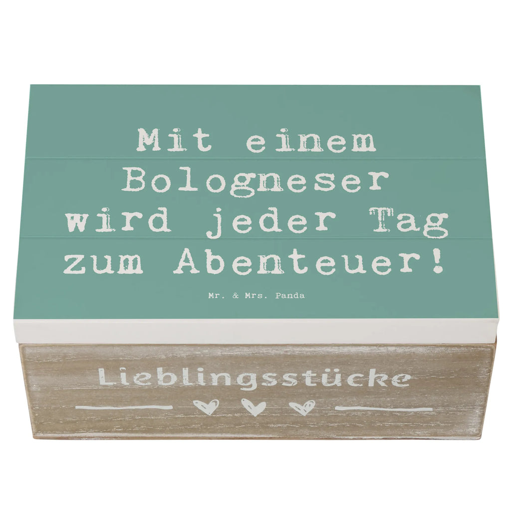 Holzkiste Spruch Bologneser Abenteuer Holzkiste, Kiste, Schatzkiste, Truhe, Schatulle, XXL, Erinnerungsbox, Erinnerungskiste, Dekokiste, Aufbewahrungsbox, Geschenkbox, Geschenkdose, Hund, Hunderasse, Rassehund, Hundebesitzer, Geschenk, Tierfreund, Schenken, Welpe