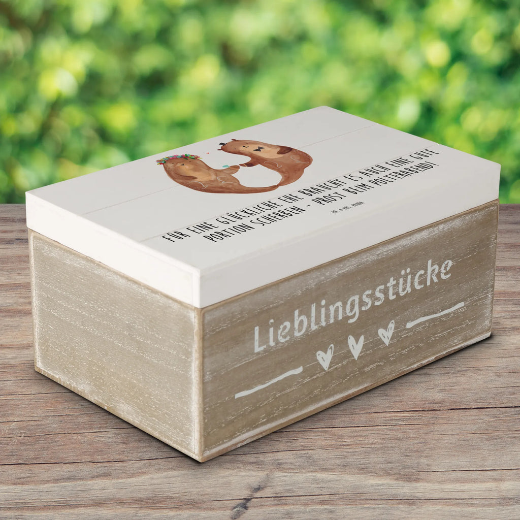 Holzkiste Scherben Polterabend Holzkiste, Kiste, Schatzkiste, Truhe, Schatulle, XXL, Erinnerungsbox, Erinnerungskiste, Dekokiste, Aufbewahrungsbox, Geschenkbox, Geschenkdose, Hochzeit, Hochzeitsgeschenk, Ehe, Hochzeitsfeier, Trauung, Trauungsgeschenk, Hochzeitskarte, Verlobungsfeier, Verlobungsgeschenk, Hochzeitsgeschenkideen, Hochzeitsgeschenke für Brautpaar