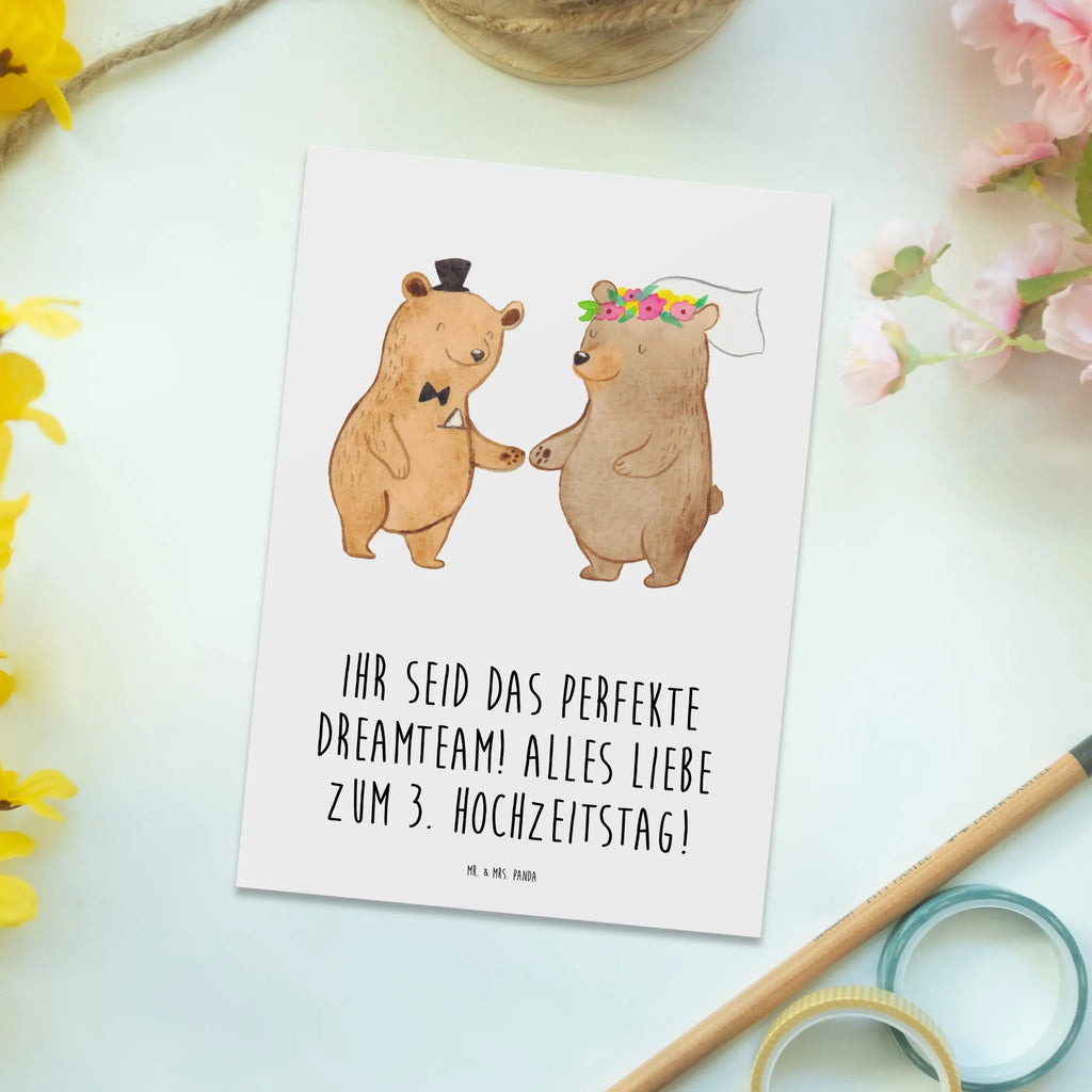 Postkarte 3. Hochzeitstag Lederhochzeit Dreamteam Postkarte, Karte, Geschenkkarte, Grußkarte, Einladung, Ansichtskarte, Geburtstagskarte, Einladungskarte, Dankeskarte, Ansichtskarten, Einladung Geburtstag, Einladungskarten Geburtstag, Hochzeit, Hochzeitsgeschenk, Ehe, Hochzeitsfeier, Trauung, Trauungsgeschenk, Hochzeitskarte, Verlobungsfeier, Verlobungsgeschenk, Hochzeitsgeschenkideen, Hochzeitsgeschenke für Brautpaar