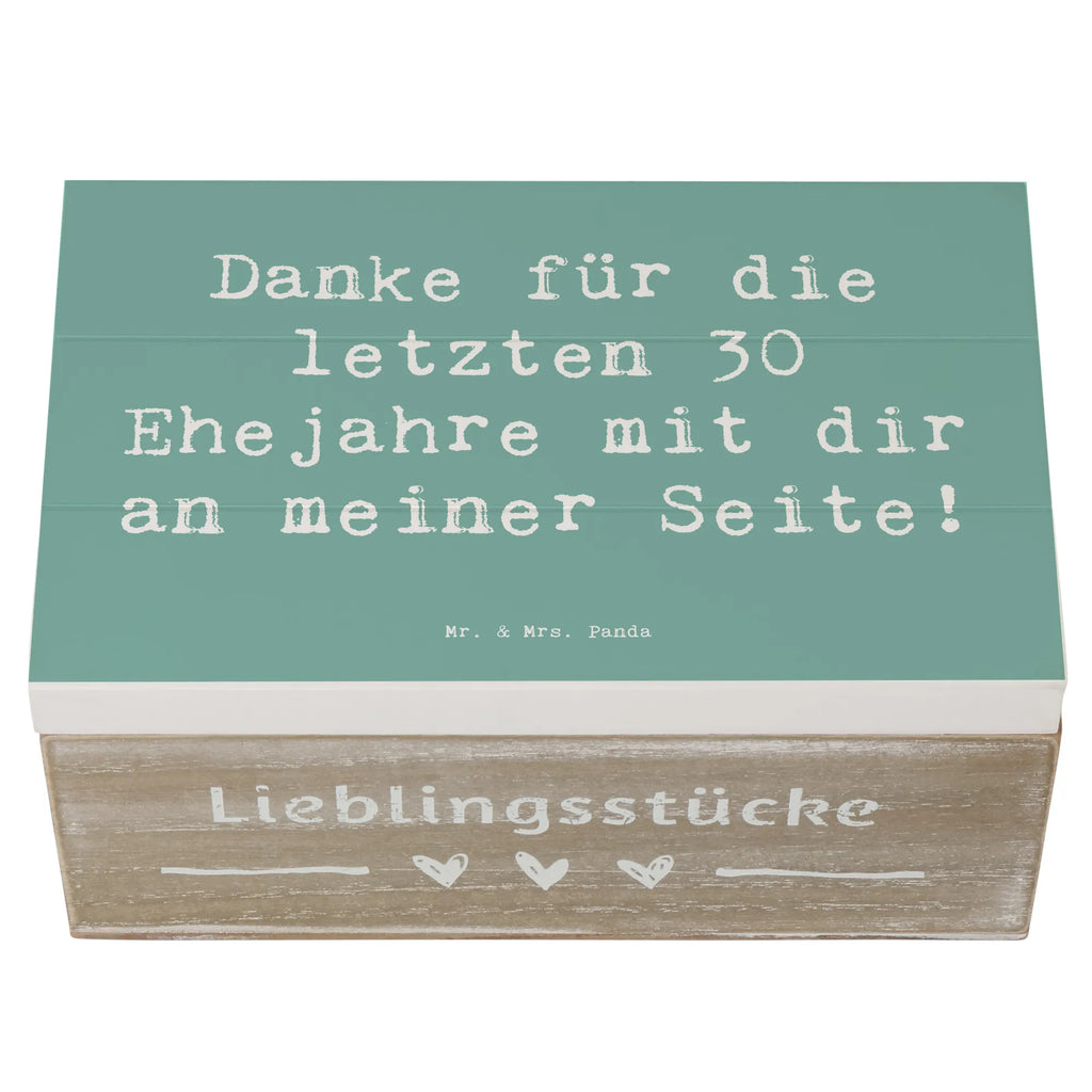 Holzkiste Spruch 30. Hochzeitstag Perlenhochzeit Holzkiste, Kiste, Schatzkiste, Truhe, Schatulle, XXL, Erinnerungsbox, Erinnerungskiste, Dekokiste, Aufbewahrungsbox, Geschenkbox, Geschenkdose, Hochzeit, Hochzeitsgeschenk, Ehe, Hochzeitsfeier, Trauung, Trauungsgeschenk, Hochzeitskarte, Verlobungsfeier, Verlobungsgeschenk, Hochzeitsgeschenkideen, Hochzeitsgeschenke für Brautpaar