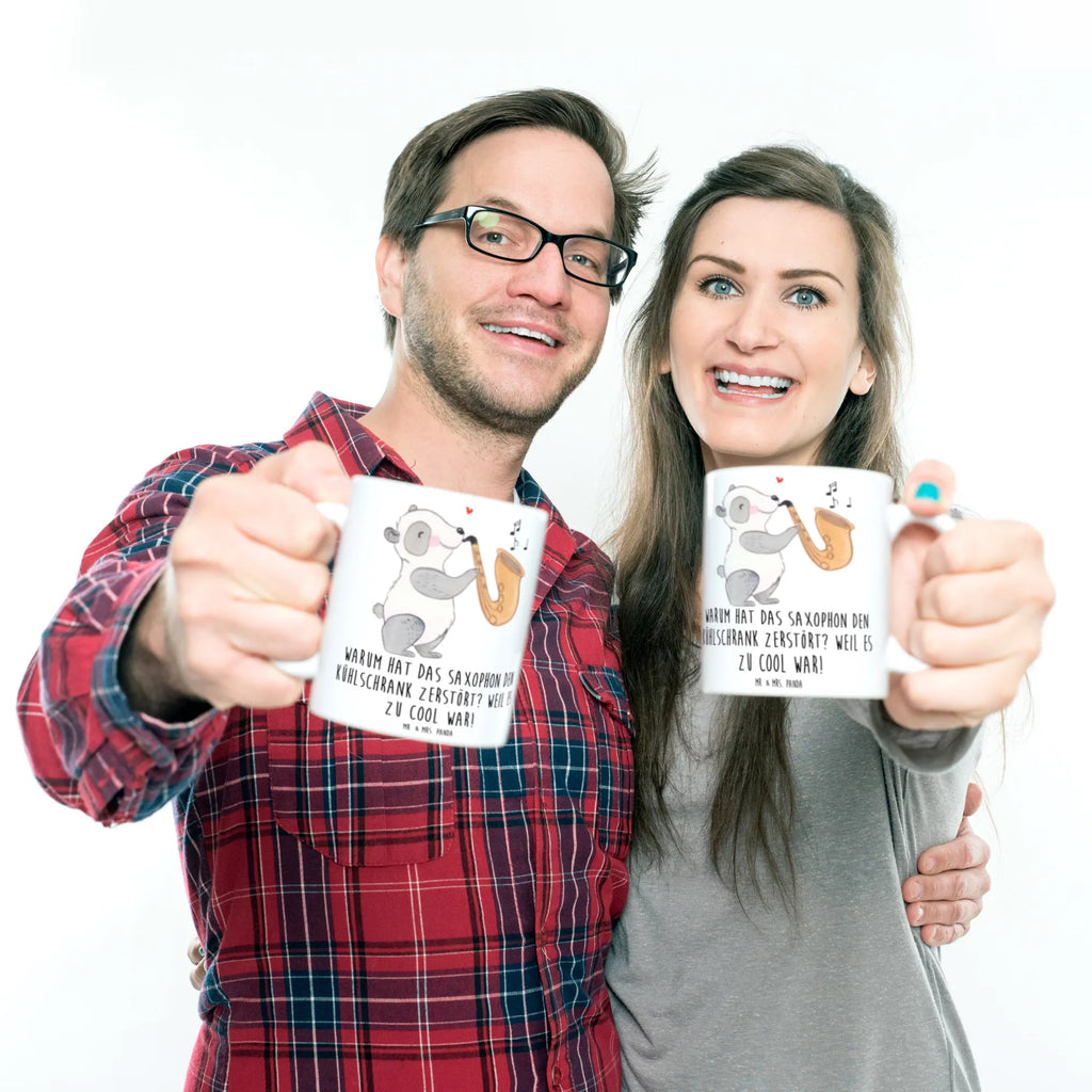 Mug Warum hat das Saxophon den Kühlschrank zerstört? Weil es zu cool war! Tasse, Kaffeetasse, Teetasse, Becher, Kaffeebecher, Teebecher, Keramiktasse, Porzellantasse, Büro Tasse, Geschenk Tasse, Tasse Sprüche, Tasse Motive, Kaffeetassen, Tasse bedrucken, Designer Tasse, Cappuccino Tassen, Schöne Teetassen, Instrumente, Geschenke Musiker, Musikliebhaber