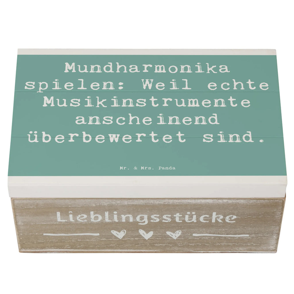 Holzkiste Spruch Mundharmonika spielen: Weil echte Musikinstrumente anscheinend überbewertet sind. Holzkiste, Kiste, Schatzkiste, Truhe, Schatulle, XXL, Erinnerungsbox, Erinnerungskiste, Dekokiste, Aufbewahrungsbox, Geschenkbox, Geschenkdose, Instrumente, Geschenke Musiker, Musikliebhaber