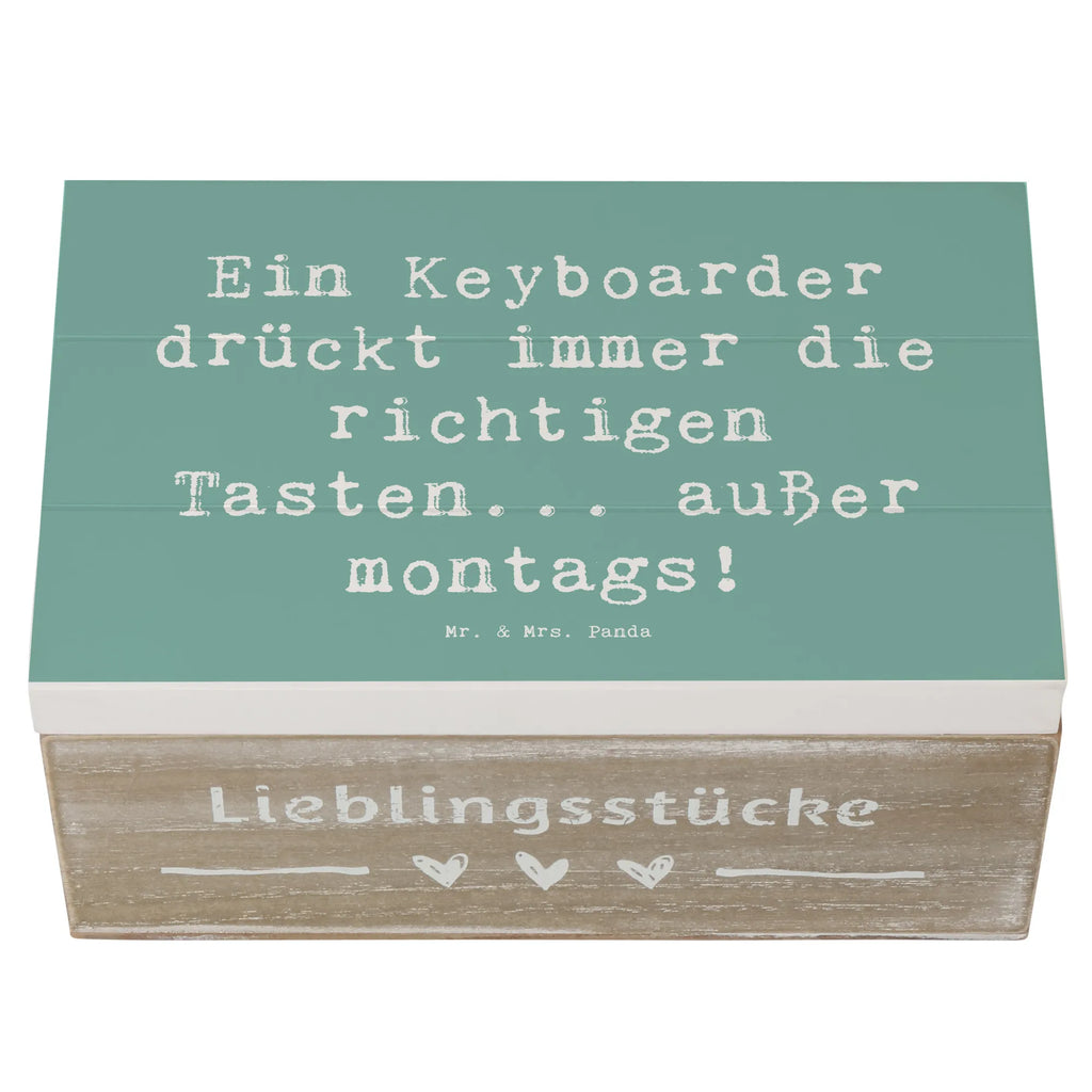 Holzkiste Spruch Keyboarder Fehler Holzkiste, Kiste, Schatzkiste, Truhe, Schatulle, XXL, Erinnerungsbox, Erinnerungskiste, Dekokiste, Aufbewahrungsbox, Geschenkbox, Geschenkdose, Instrumente, Geschenke Musiker, Musikliebhaber