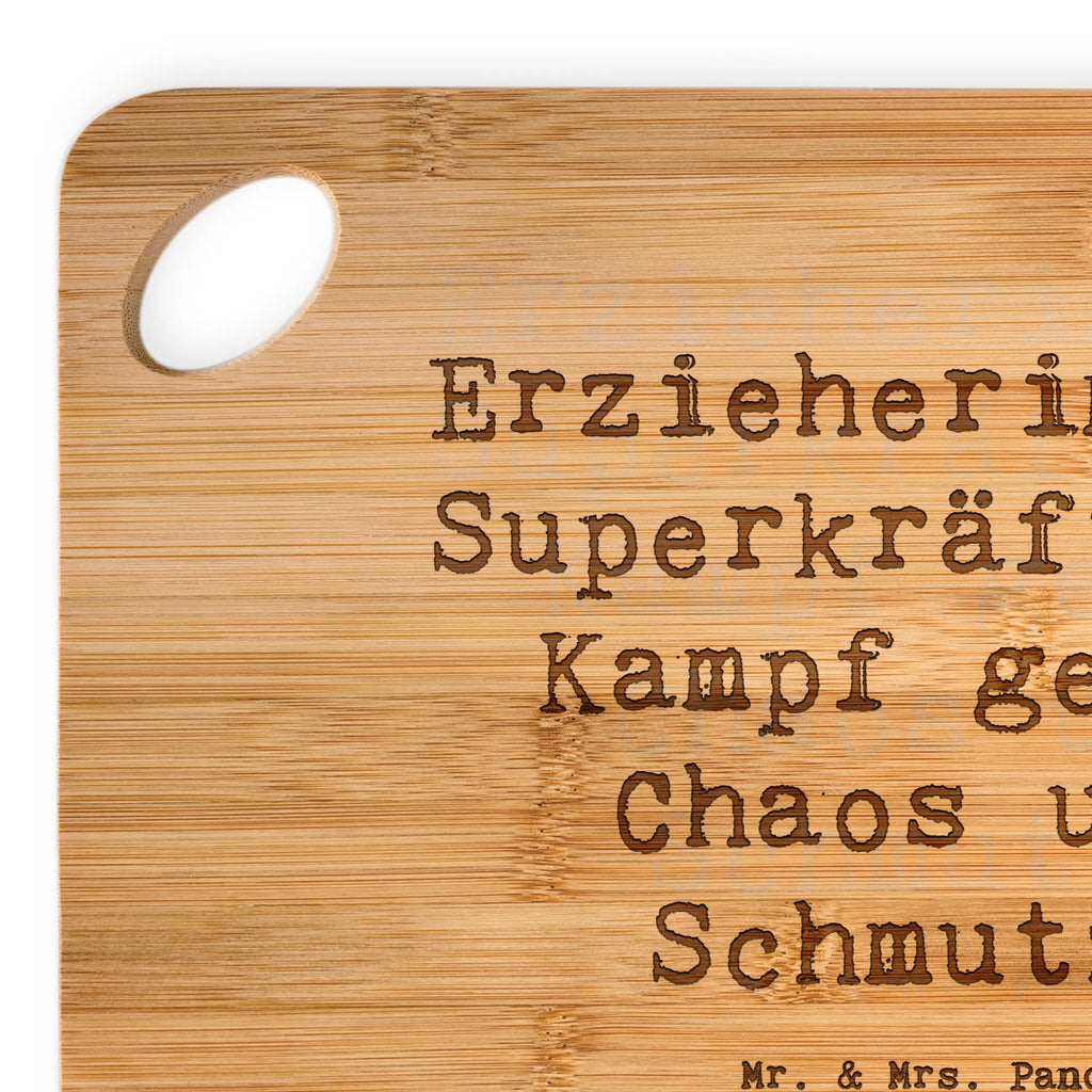 Bambus - Schneidebrett Spruch Superheldin Erzieherin Schneidebrett, Holzbrett, Küchenbrett, Frühstücksbrett, Hackbrett, Brett, Holzbrettchen, Servierbrett, Bretter, Holzbretter, Holz Bretter, Schneidebrett Holz, Holzbrett mit Gravur, Schneidbrett, Holzbrett Küche, Holzschneidebrett, Beruf, Ausbildung, Jubiläum, Abschied, Rente, Kollege, Kollegin, Geschenk, Schenken, Arbeitskollege, Mitarbeiter, Firma, Danke, Dankeschön