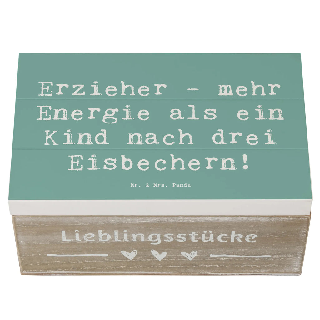 Holzkiste Spruch Erzieher Energie Holzkiste, Kiste, Schatzkiste, Truhe, Schatulle, XXL, Erinnerungsbox, Erinnerungskiste, Dekokiste, Aufbewahrungsbox, Geschenkbox, Geschenkdose, Beruf, Ausbildung, Jubiläum, Abschied, Rente, Kollege, Kollegin, Geschenk, Schenken, Arbeitskollege, Mitarbeiter, Firma, Danke, Dankeschön