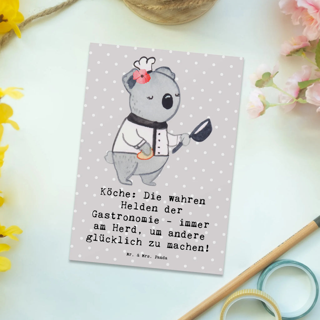 Postkarte Köche: Die wahren Helden der Gastronomie - immer am Herd, um andere glücklich zu machen! Postkarte, Karte, Geschenkkarte, Grußkarte, Einladung, Ansichtskarte, Geburtstagskarte, Einladungskarte, Dankeskarte, Ansichtskarten, Einladung Geburtstag, Einladungskarten Geburtstag, Beruf, Ausbildung, Jubiläum, Abschied, Rente, Kollege, Kollegin, Geschenk, Schenken, Arbeitskollege, Mitarbeiter, Firma, Danke, Dankeschön