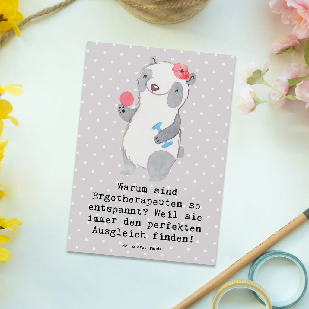 Postcard Warum sind Ergotherapeuten so entspannt? Weil sie immer den perfekten Ausgleich finden! Postkarte, Karte, Geschenkkarte, Grußkarte, Einladung, Ansichtskarte, Geburtstagskarte, Einladungskarte, Dankeskarte, Ansichtskarten, Einladung Geburtstag, Einladungskarten Geburtstag, Beruf, Ausbildung, Jubiläum, Abschied, Rente, Kollege, Kollegin, Geschenk, Schenken, Arbeitskollege, Mitarbeiter, Firma, Danke, Dankeschön