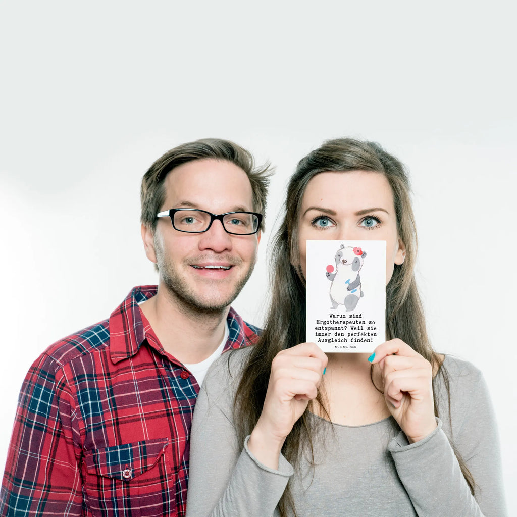 Postcard Warum sind Ergotherapeuten so entspannt? Weil sie immer den perfekten Ausgleich finden! Postkarte, Karte, Geschenkkarte, Grußkarte, Einladung, Ansichtskarte, Geburtstagskarte, Einladungskarte, Dankeskarte, Ansichtskarten, Einladung Geburtstag, Einladungskarten Geburtstag, Beruf, Ausbildung, Jubiläum, Abschied, Rente, Kollege, Kollegin, Geschenk, Schenken, Arbeitskollege, Mitarbeiter, Firma, Danke, Dankeschön