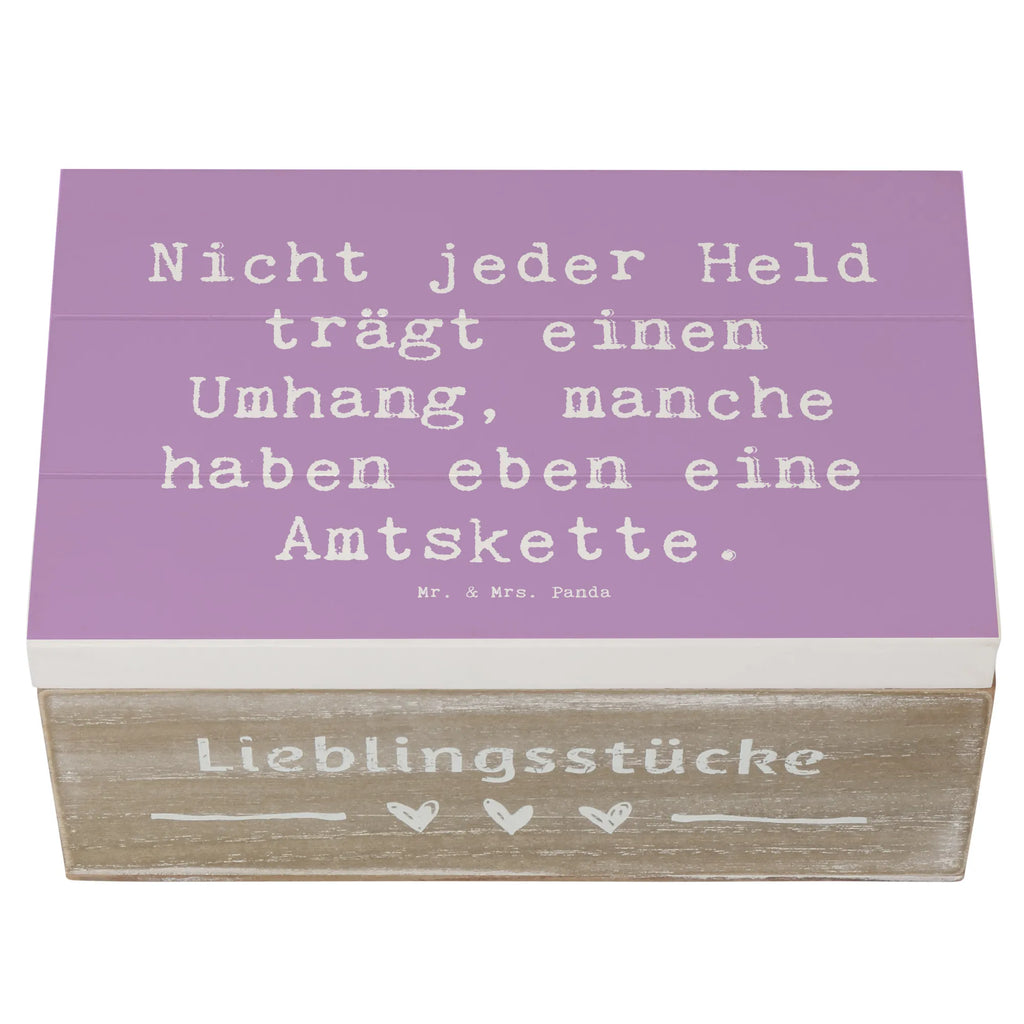 Holzkiste Spruch Bürgermeister Held Holzkiste, Kiste, Schatzkiste, Truhe, Schatulle, XXL, Erinnerungsbox, Erinnerungskiste, Dekokiste, Aufbewahrungsbox, Geschenkbox, Geschenkdose, Beruf, Ausbildung, Jubiläum, Abschied, Rente, Kollege, Kollegin, Geschenk, Schenken, Arbeitskollege, Mitarbeiter, Firma, Danke, Dankeschön