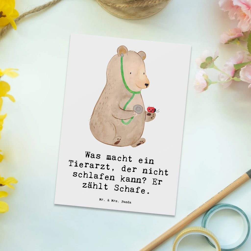 Postkarte Tierarzt Schafzählen Postkarte, Karte, Geschenkkarte, Grußkarte, Einladung, Ansichtskarte, Geburtstagskarte, Einladungskarte, Dankeskarte, Ansichtskarten, Einladung Geburtstag, Einladungskarten Geburtstag, Beruf, Ausbildung, Jubiläum, Abschied, Rente, Kollege, Kollegin, Geschenk, Schenken, Arbeitskollege, Mitarbeiter, Firma, Danke, Dankeschön