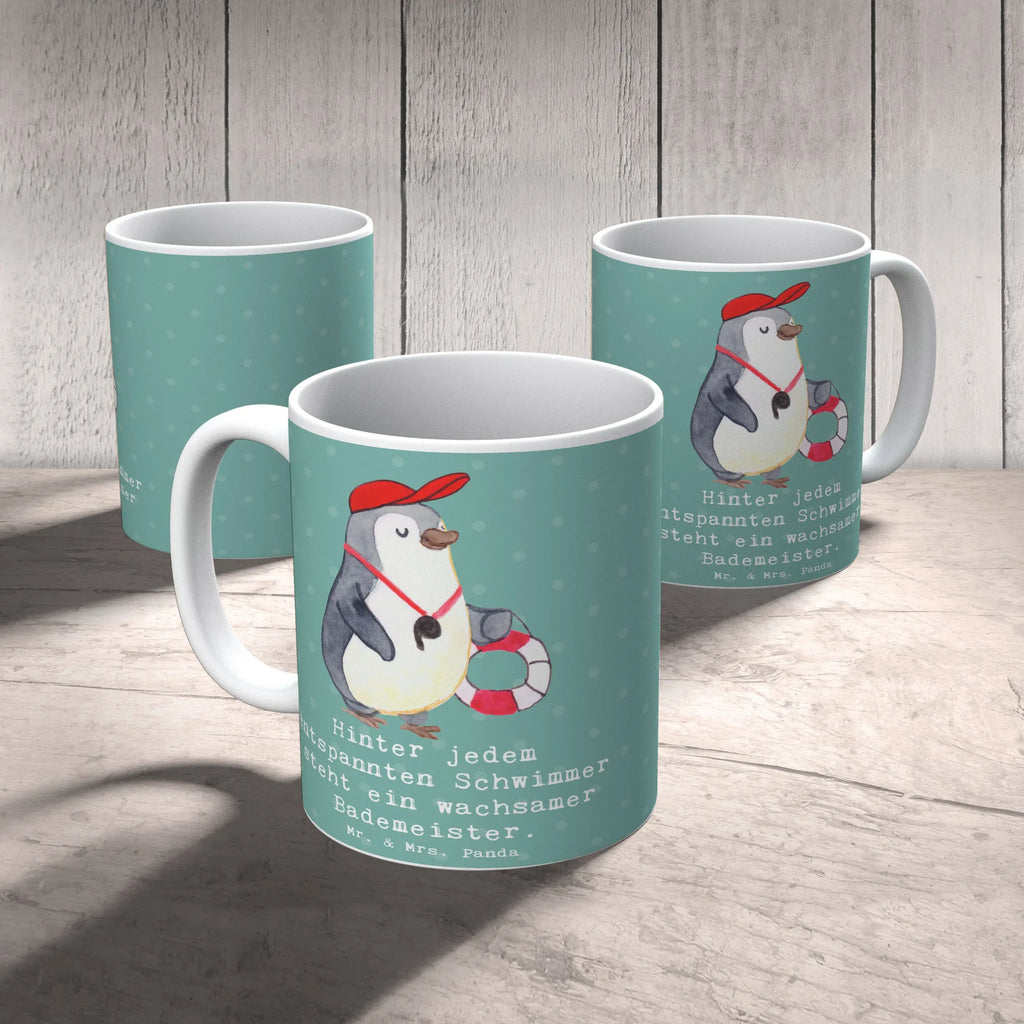 Tasse Bademeister schützend Tasse, Kaffeetasse, Teetasse, Becher, Kaffeebecher, Teebecher, Keramiktasse, Porzellantasse, Büro Tasse, Geschenk Tasse, Tasse Sprüche, Tasse Motive, Kaffeetassen, Tasse bedrucken, Designer Tasse, Cappuccino Tassen, Schöne Teetassen, Beruf, Ausbildung, Jubiläum, Abschied, Rente, Kollege, Kollegin, Geschenk, Schenken, Arbeitskollege, Mitarbeiter, Firma, Danke, Dankeschön