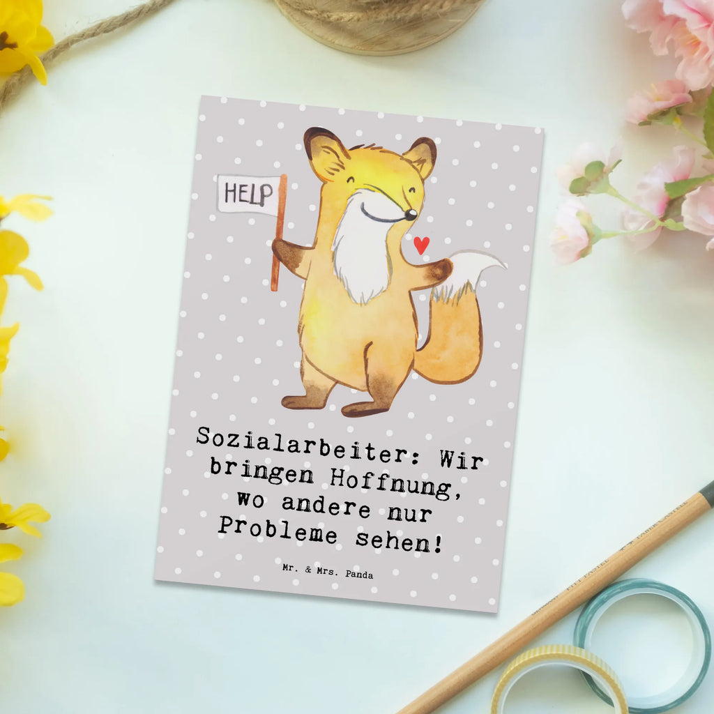 Postkarte Sozialarbeiterin Hoffnungsträger Postkarte, Karte, Geschenkkarte, Grußkarte, Einladung, Ansichtskarte, Geburtstagskarte, Einladungskarte, Dankeskarte, Ansichtskarten, Einladung Geburtstag, Einladungskarten Geburtstag, Beruf, Ausbildung, Jubiläum, Abschied, Rente, Kollege, Kollegin, Geschenk, Schenken, Arbeitskollege, Mitarbeiter, Firma, Danke, Dankeschön