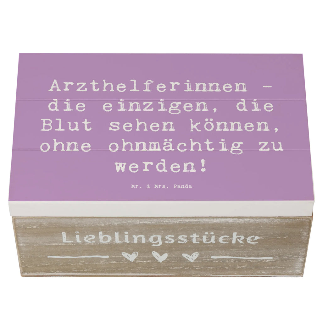 Holzkiste Spruch Tapfere Arzthelferin Holzkiste, Kiste, Schatzkiste, Truhe, Schatulle, XXL, Erinnerungsbox, Erinnerungskiste, Dekokiste, Aufbewahrungsbox, Geschenkbox, Geschenkdose, Beruf, Ausbildung, Jubiläum, Abschied, Rente, Kollege, Kollegin, Geschenk, Schenken, Arbeitskollege, Mitarbeiter, Firma, Danke, Dankeschön