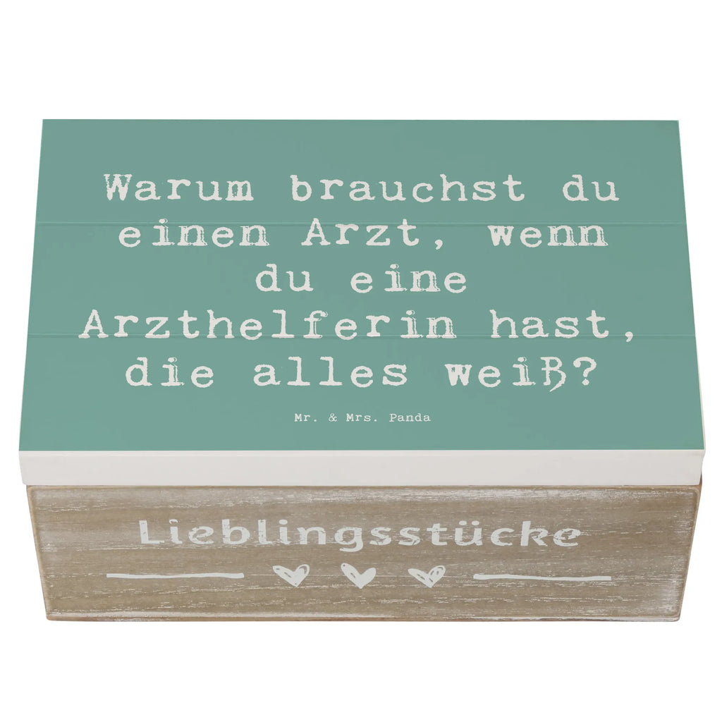 Holzkiste Spruch Kluge Arzthelferin Holzkiste, Kiste, Schatzkiste, Truhe, Schatulle, XXL, Erinnerungsbox, Erinnerungskiste, Dekokiste, Aufbewahrungsbox, Geschenkbox, Geschenkdose, Beruf, Ausbildung, Jubiläum, Abschied, Rente, Kollege, Kollegin, Geschenk, Schenken, Arbeitskollege, Mitarbeiter, Firma, Danke, Dankeschön