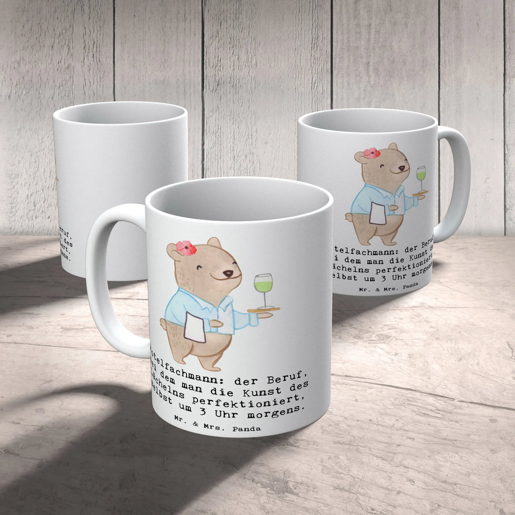 Tasse Hotelfachmann: der Beruf, bei dem man die Kunst des Lächelns perfektioniert, selbst um 3 Uhr morgens. Tasse, Kaffeetasse, Teetasse, Becher, Kaffeebecher, Teebecher, Keramiktasse, Porzellantasse, Büro Tasse, Geschenk Tasse, Tasse Sprüche, Tasse Motive, Kaffeetassen, Tasse bedrucken, Designer Tasse, Cappuccino Tassen, Schöne Teetassen, Beruf, Ausbildung, Jubiläum, Abschied, Rente, Kollege, Kollegin, Geschenk, Schenken, Arbeitskollege, Mitarbeiter, Firma, Danke, Dankeschön