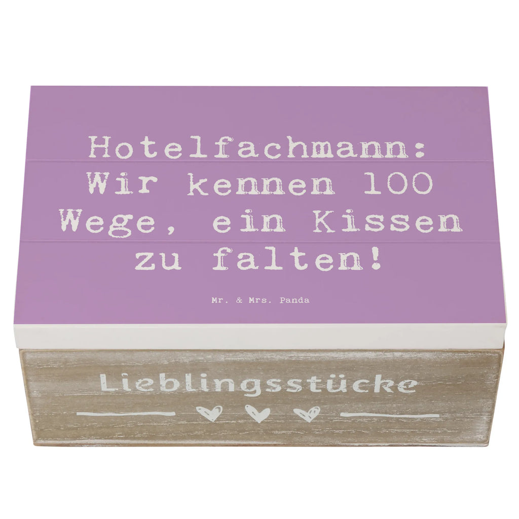 Holzkiste Spruch Hotelfachmann: Wir kennen 100 Wege, ein Kissen zu falten! Holzkiste, Kiste, Schatzkiste, Truhe, Schatulle, XXL, Erinnerungsbox, Erinnerungskiste, Dekokiste, Aufbewahrungsbox, Geschenkbox, Geschenkdose, Beruf, Ausbildung, Jubiläum, Abschied, Rente, Kollege, Kollegin, Geschenk, Schenken, Arbeitskollege, Mitarbeiter, Firma, Danke, Dankeschön